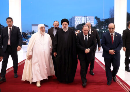 آیت‌الله رئیسی: آگاهی‌بخشی نسبت به فلسطین باید محور فعالیت مساجد در سرزمین‌های اسلامی باشد