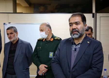 حضور مثال‌زدنی مردم پای صندوق‌های رای در بسیاری از شهرستان‌های استان اصفهان