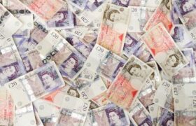 کاهش قیمت یورو در مرکز مبادله