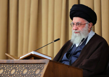 رهبر انقلاب: کمک به مردم غزه، تکلیف دینی دنیای اسلام است