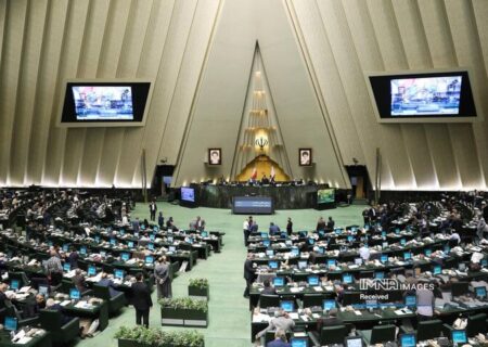 نمایندگان مجلس از توضیحات میدری قانع شدند