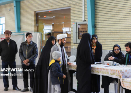 اسامی نامزدهای مرحله دوم انتخابات مجلس اعلام شد/ اشتباه در اعلام اسامی حوزه انتخابیه لنجان