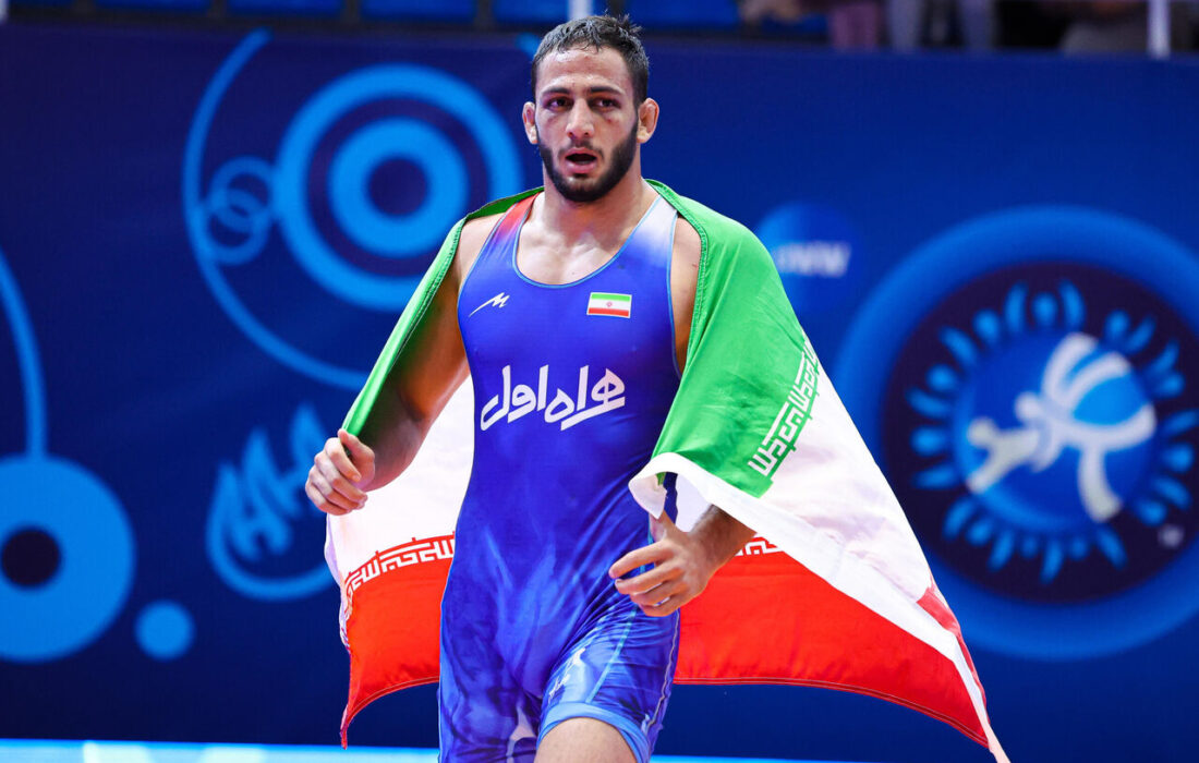 آذرپیرا: شرمنده مردم هستم که نتوانستم طلا بگیرم