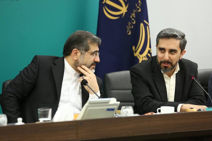 وزیر فرهنگ: فعالیت رسانهای، کار شبانهروزی میطلبد