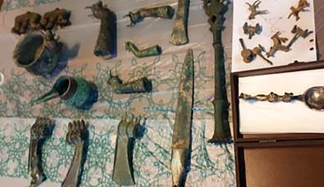 گنج چند هزار ساله در چالوس پیدا شد