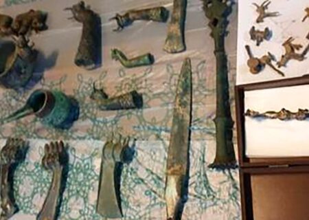 گنج چند هزار ساله در چالوس پیدا شد