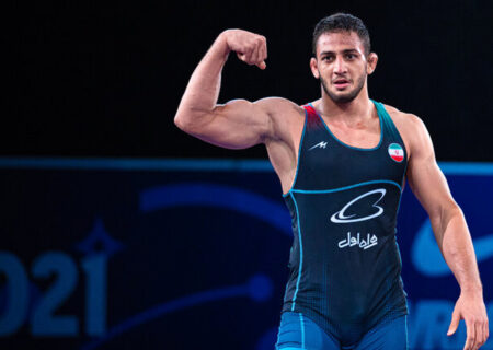 آذرپیرا به مرحله نیمه نهایی راه یافت