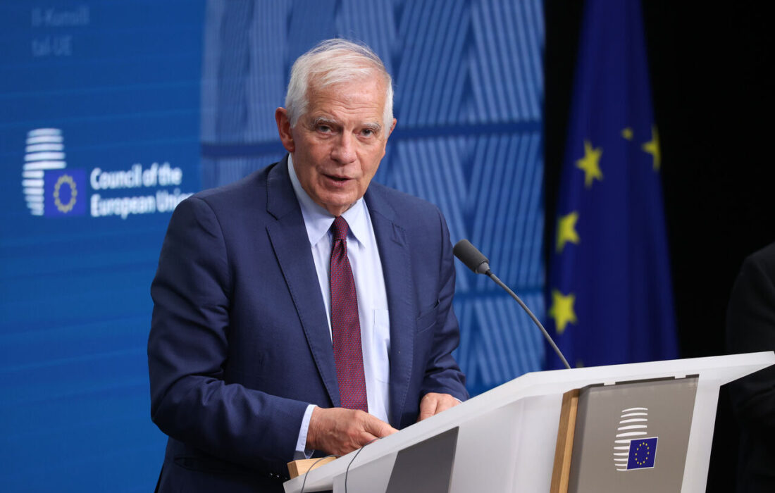 بورل بار دیگر همه طرف‌ها را به خوشتن‌داری دعوت کرد