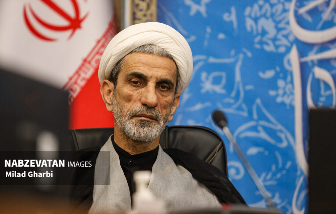 رئیس‌ کل دادگستری استان اصفهان: با انتشاردهندگان شایعات، برخورد قضایی قاطع خواهد شد