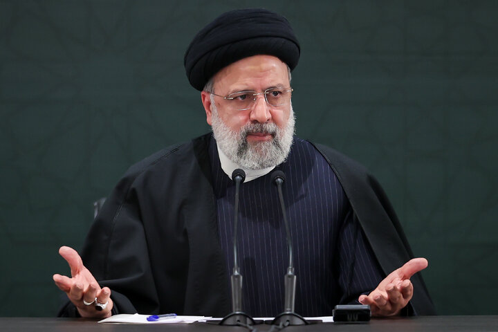 آیت الله رئیسی:ایران برای همکاری‌های دوجانبه و منطقه‌ای با عراق اهمیت ویژه‌ای قائل است
