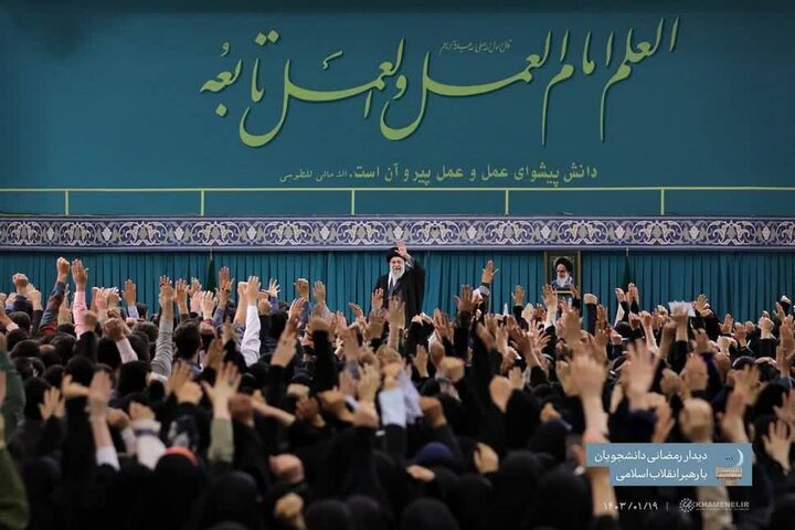 دانش‌آموزان و دانشجویان با رهبر انقلاب دیدار می‌کنند