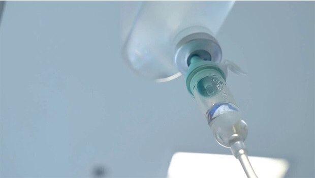 دپوی ۳ ماهه سرم در کشور / رایزنی تسهیل تامین داروهای بیماران خاص