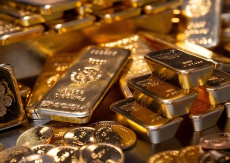 آخرین قیمت طلا، سکه و دلار تا پیش از امروز ۲۷ اردیبهشت ۱۴۰۳
