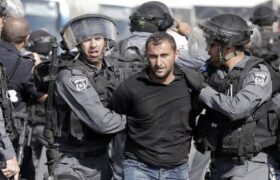 حمله نظامیان صهیونیست به نمازگزاران فلسطینی در مسجد الاقصی