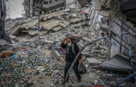 آکسفام: انگلیس با فروش سلاح به اسرائیل در فاجعه غزه شریک است