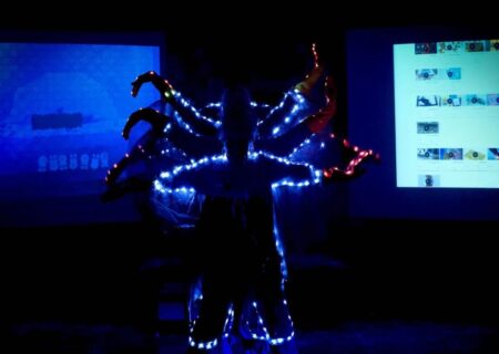 «هوش پشه‌ای» بیش از ۱۵۷ میلیون تومان فروخت