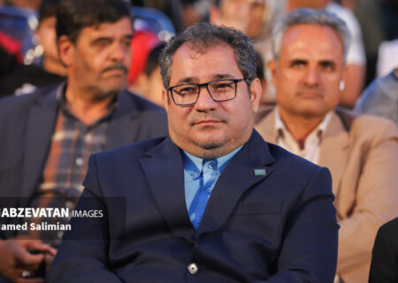 منطقه نمونه گردشگری آبشار شاهلولاک منطقه‌ای مستعد توسعه گردشگری در استان اصفهان