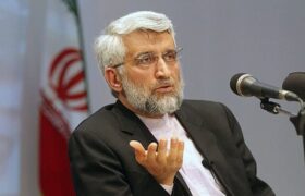 جلیلی: باید همه به دولت منتخب کمک کنیم