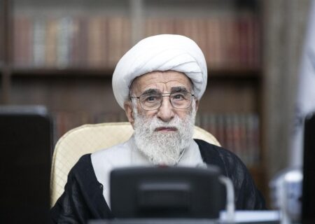 آیت‌الله جنتی: رهنمودهای رهبر معظم انقلاب راهبرد پیروزی ملت‌ها در برابر استکبار است