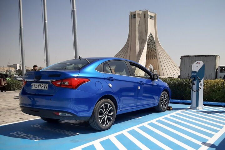 آغاز عرضه خودروهای برقی