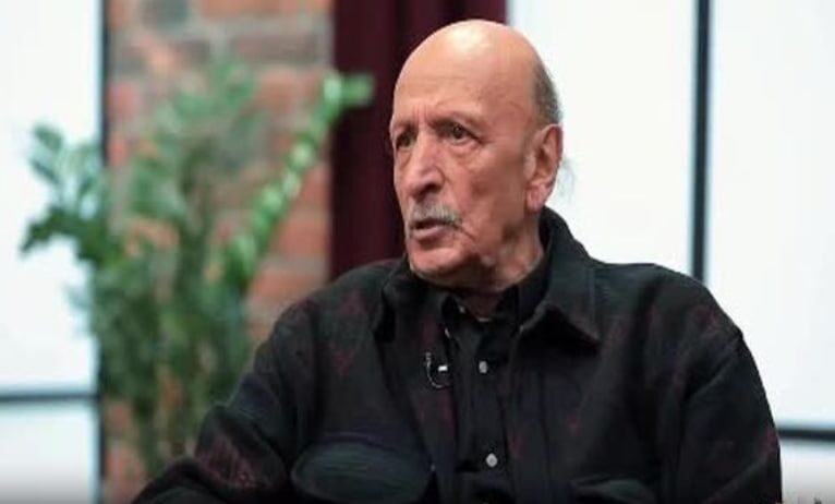 اصغر سمسارزاده: زحمات آیتالله رئیسی را فراموش نمیکنیم