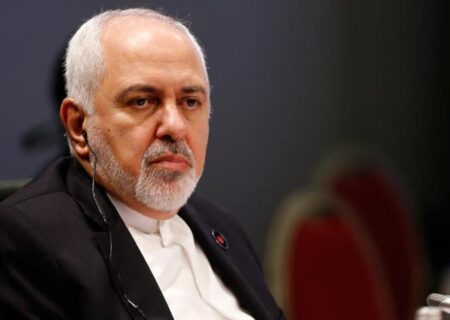 ظریف: دانشجویان معترض آمریکایی بر خادمان حرم‌های شریف شرف دارند