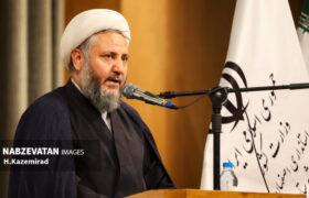 برای حضور بیشتر جامعه جوان در نمازجمعه باید تلاش کنیم