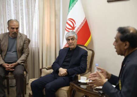 تاکید دبیر فدراسیون جهانی بر حضور پررنگ بانوان ورزشکار ایرانی با پوشش اسلامی به عنوان الگو