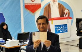 عبدالناصر همتی در انتخابات ریاستجمهوری ثبتنام کرد