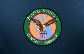 دیدار فرمانده سنتکام با مقامات نظامی عربستان و یمن