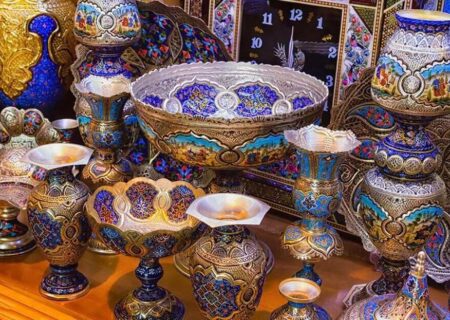 نگاه ویژه فرهنگخانه زرین‌شهر به حمایت از هنرمندان صنایع‌دستی