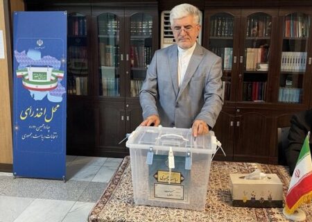 سفیر ایران: حضور پای صندوق رأی، نشان دهنده اقتدار کشور است