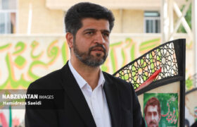 تا پای جان برای خدمت به شهروندان ایستاده‌ایم