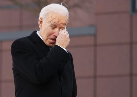 بایدن به خویشتنداری ایران امیدوار است