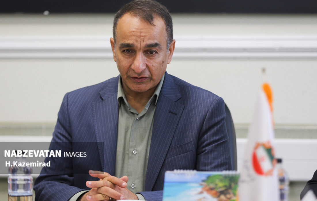 شیشه فروش: هر مدرسه یک پایگاه مدیریت بحران است