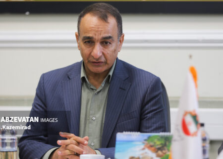 شیشه فروش: هر مدرسه یک پایگاه مدیریت بحران است