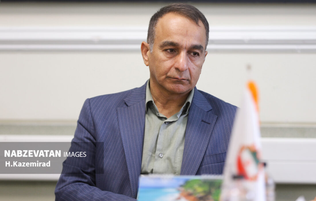 فعالیت ادارات، بانکها، مدارس و مرکز آموزشی در استان اصفهان