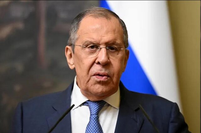 وزیر خارجه روسیه: همکاری روسیه با ایران قوانین بینالمللی را نقض نمیکند