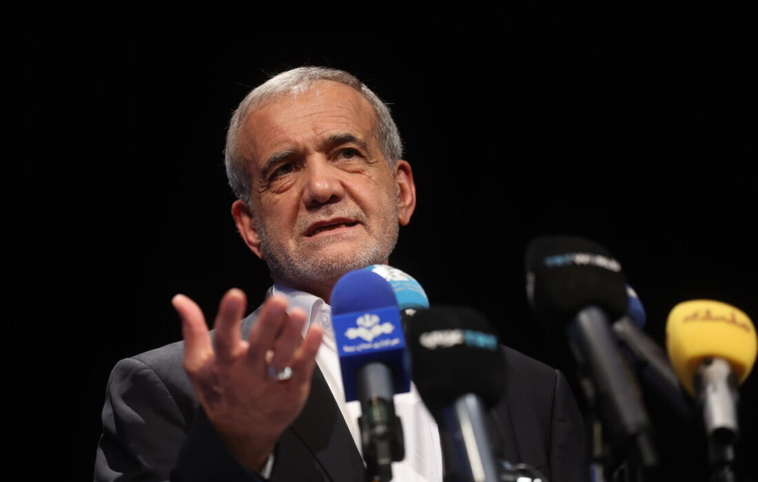 پزشکیان: کسانی را ببینیم که در این جامعه دیده نمیشوند