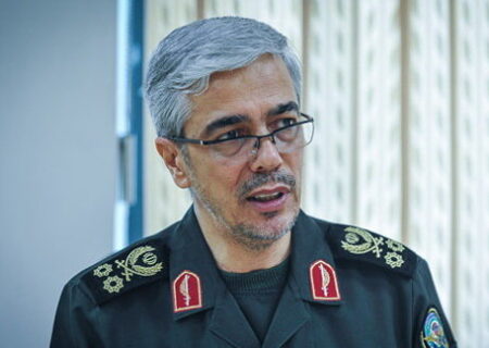 ادبیات پایداری گنجینه روایت‌های ناب برای نسل جوان است