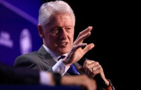 بیل کلینتون: هدف ترامپ ایجاد هرج و مرج و تفرقه است