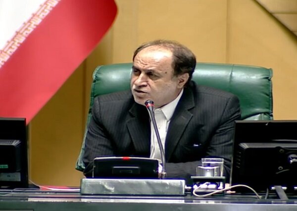 حاجی بابایی: مجلس با قید دوفوریت CFT را ۲۲ مهر بررسی میکند