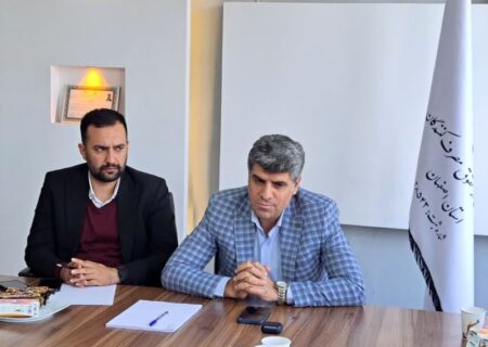 راه اندازی سامانه نظارتی برای قیمت گذاری لباس مدارس در استان اصفهان