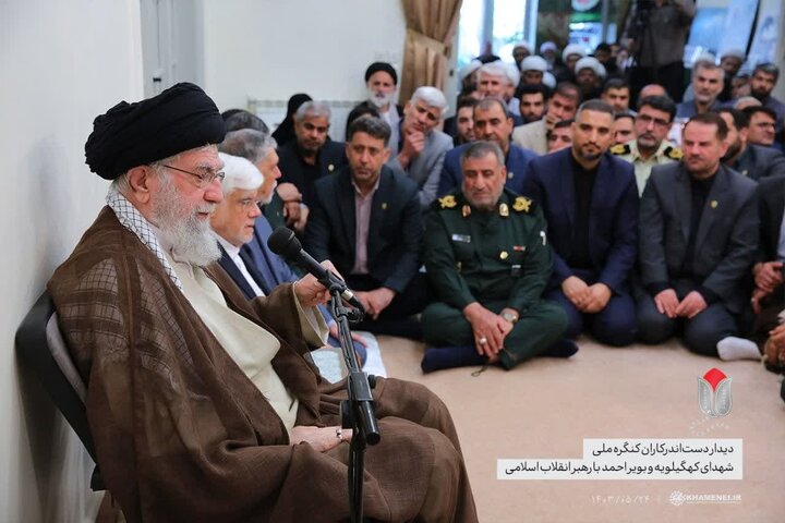 رهبر انقلاب: هدف دشمن از جنگ روانی در عرصه نظامی ایجاد ترس و عقبنشینی است