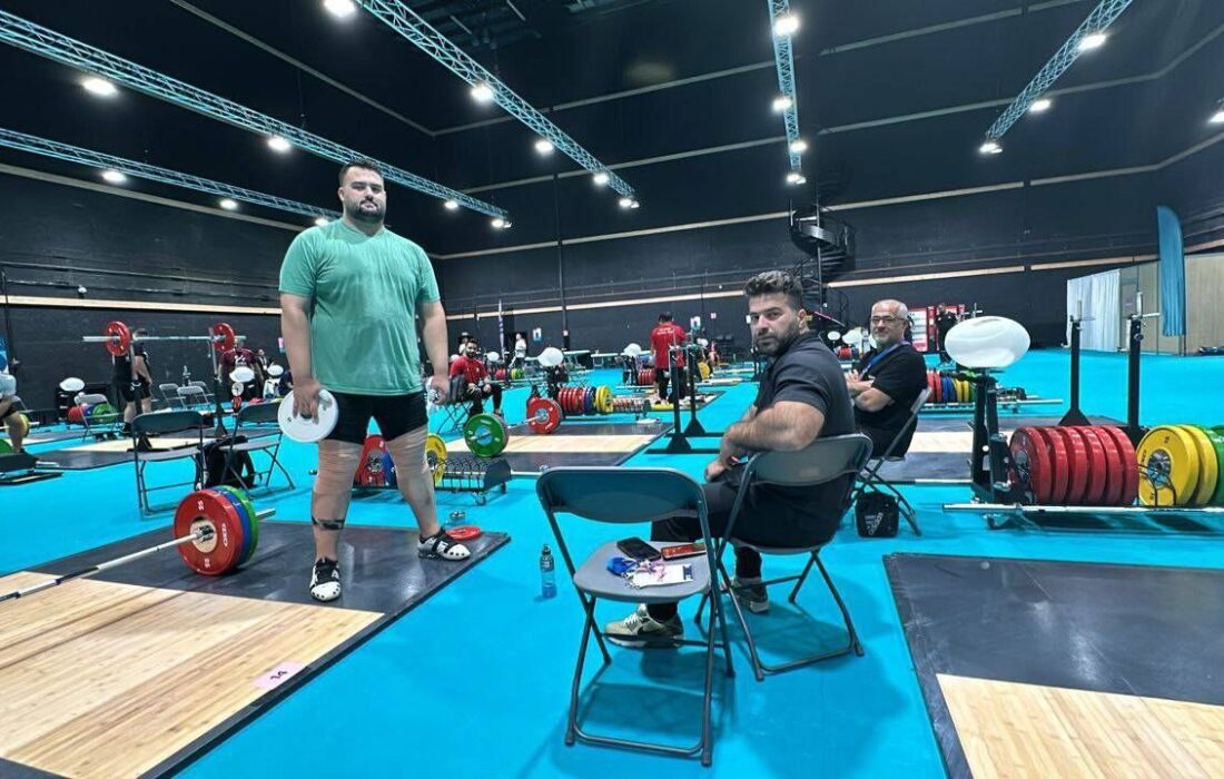 تمرین دو وزنهبردار ایران در محل تمرینات المپیک پاریس