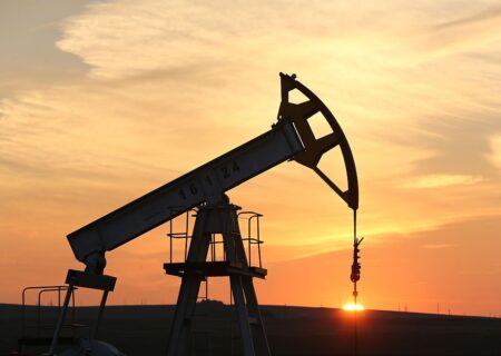 قیمت نفت در معاملات آسیایی صعود کرد