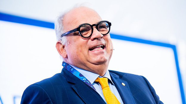 توضیح رئیس فدراسیون بین المللی کشتی درباره غیبت کشتیگیران روس در المپیک پاریس