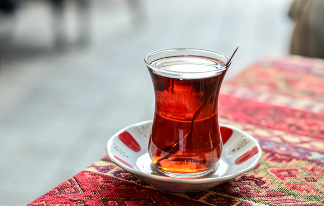 نوشیدنیهایی که باعث کم آب شدن بدن میشوند