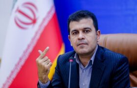 ۷۰۰ هزار دانشآموز و ۱۰۰ هزار معلم در دورههای رایگان هوش مصنوعی حضور یافتند