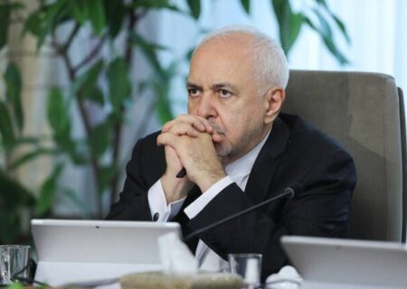 ظریف حساب‌های تلگرام و واتساپ خود را غیرفعال کرد